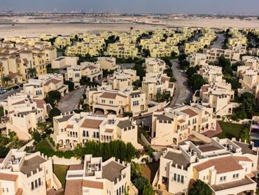 كيف تشتري عقارًا على المخطط أو قيد الإنشاء في دبي؟
