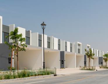 Family-friendly lifestyle amenities at Villanova Community in Dubailand, built by Dubai Properties